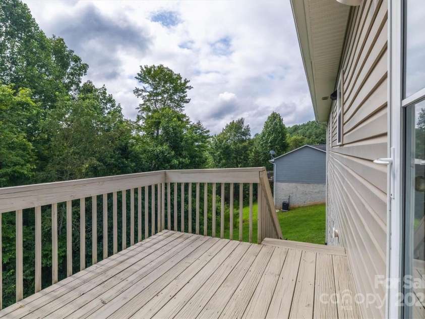 1102 Allman Ridge Road, Morganton, NC 28655.  MLS# CAR4283799, YatesRealty ID 30738. 