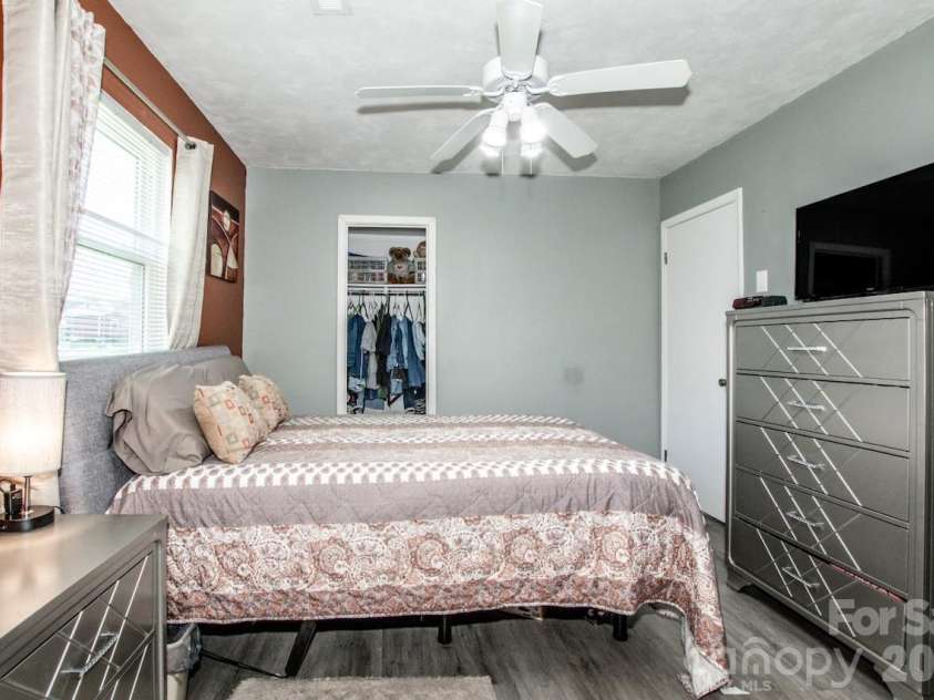 269 Mountview Drive, Mocksville, NC 27028.  MLS# CAR4359673, YatesRealty ID 30738. 