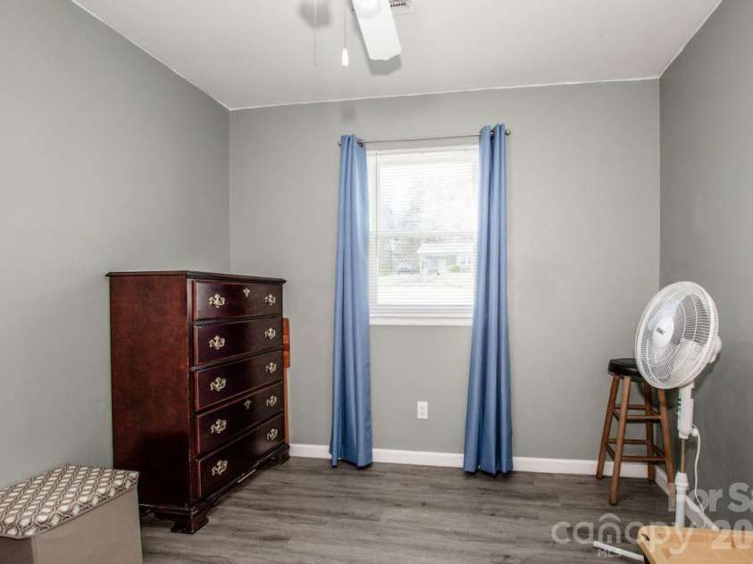 269 Mountview Drive, Mocksville, NC 27028.  MLS# CAR4359673, YatesRealty ID 30738. 