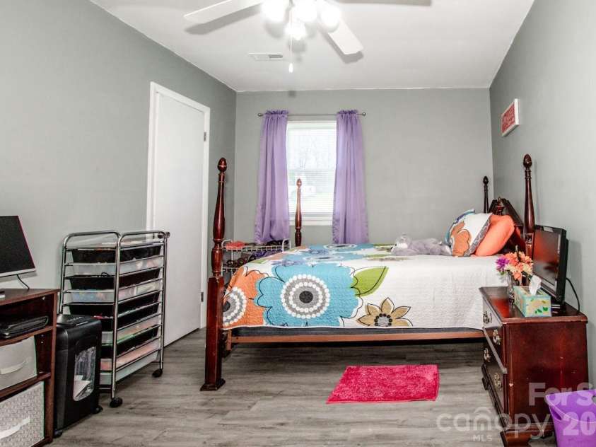 269 Mountview Drive, Mocksville, NC 27028.  MLS# CAR4359673, YatesRealty ID 30738. 