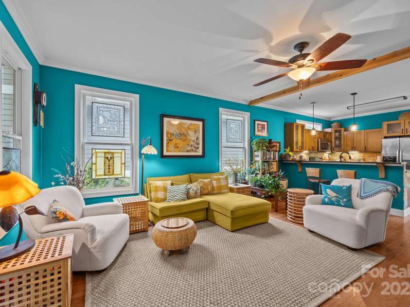 26 Destination Drive, Asheville, NC 28806.  MLS# CAR4289042, YatesRealty ID 30739. 