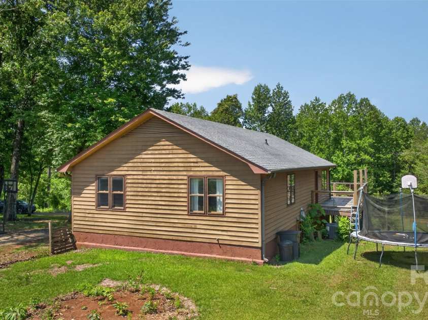 66 Misery Ridge None, Mill Spring, NC 28756.  MLS# CAR4386144, YatesRealty ID 30739. 