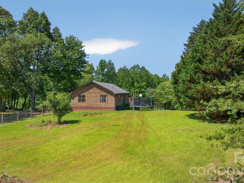 66 Misery Ridge None, Mill Spring, NC 28756.  MLS# CAR4386144, YatesRealty ID 30739. 
