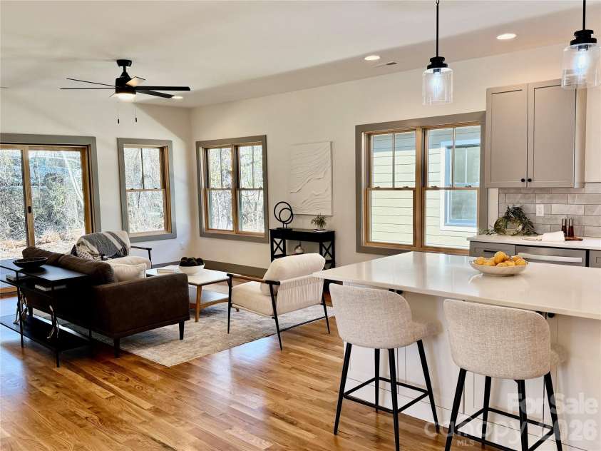 314 Gallimore Road, Brevard, NC 28712.  MLS# CAR4346862, YatesRealty ID 3074. 