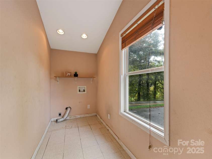 3383 Thickety Road, Clyde, NC 28721.  MLS# CAR4307368, YatesRealty ID 3074. 