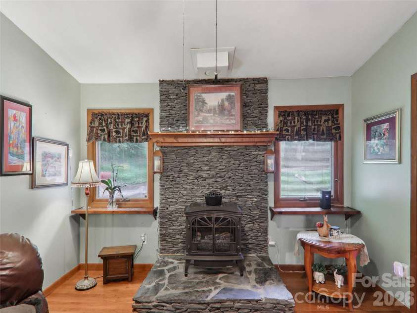 457 Shady Ridge Road, Waynesville, NC 28785.  MLS# CAR4358045, YatesRealty ID 30740. 