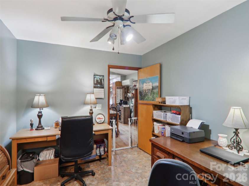 457 Shady Ridge Road, Waynesville, NC 28785.  MLS# CAR4358045, YatesRealty ID 30740. 