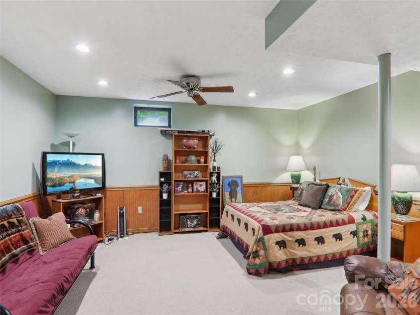 457 Shady Ridge Road, Waynesville, NC 28785.  MLS# CAR4358045, YatesRealty ID 30740. 