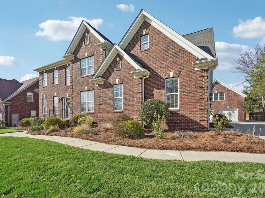 8348 Rocky River Road, Harrisburg, NC 28075.  MLS# CAR4358695, YatesRealty ID 30741. 