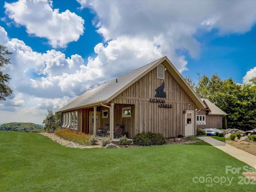 50 Mountain Top Lane, Mars Hill, NC 28754.  MLS# CAR4276175, YatesRealty ID 30742. 24 Hour Wolf Laurel Country Club fitness center.
