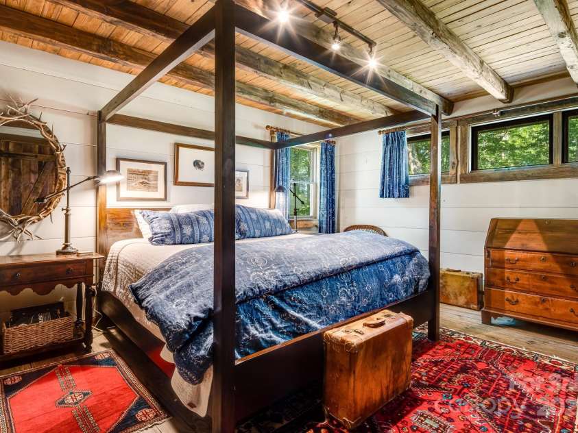 50 Mountain Top Lane, Mars Hill, NC 28754.  MLS# CAR4276175, YatesRealty ID 30742. Upper level primary bedroom.