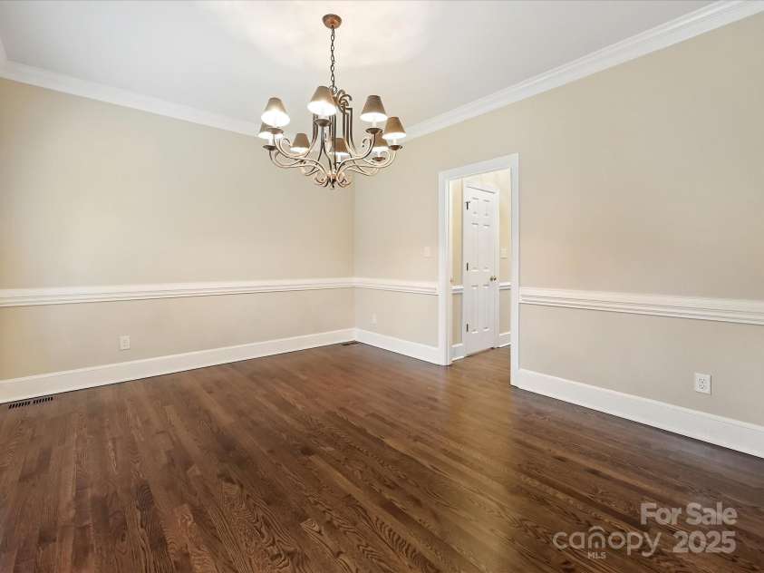 4810 Eddystone Drive, Charlotte, NC 28270.  MLS# CAR4289408, YatesRealty ID 30743. 