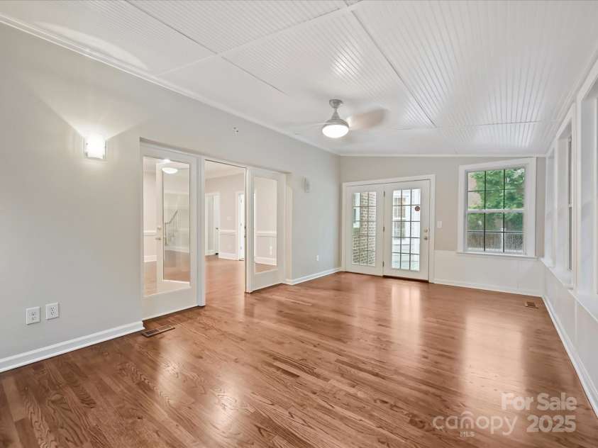 4810 Eddystone Drive, Charlotte, NC 28270.  MLS# CAR4289408, YatesRealty ID 30743. 