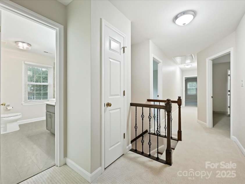 4810 Eddystone Drive, Charlotte, NC 28270.  MLS# CAR4289408, YatesRealty ID 30743. 