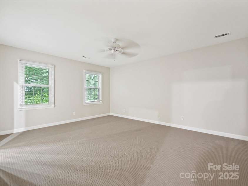 4810 Eddystone Drive, Charlotte, NC 28270.  MLS# CAR4289408, YatesRealty ID 30743. 