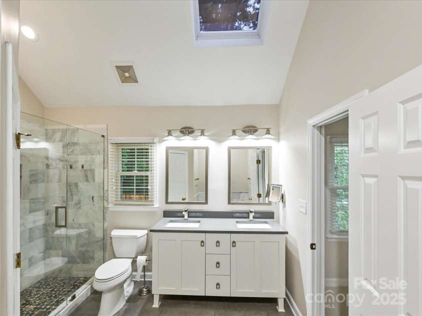 4810 Eddystone Drive, Charlotte, NC 28270.  MLS# CAR4289408, YatesRealty ID 30743. 
