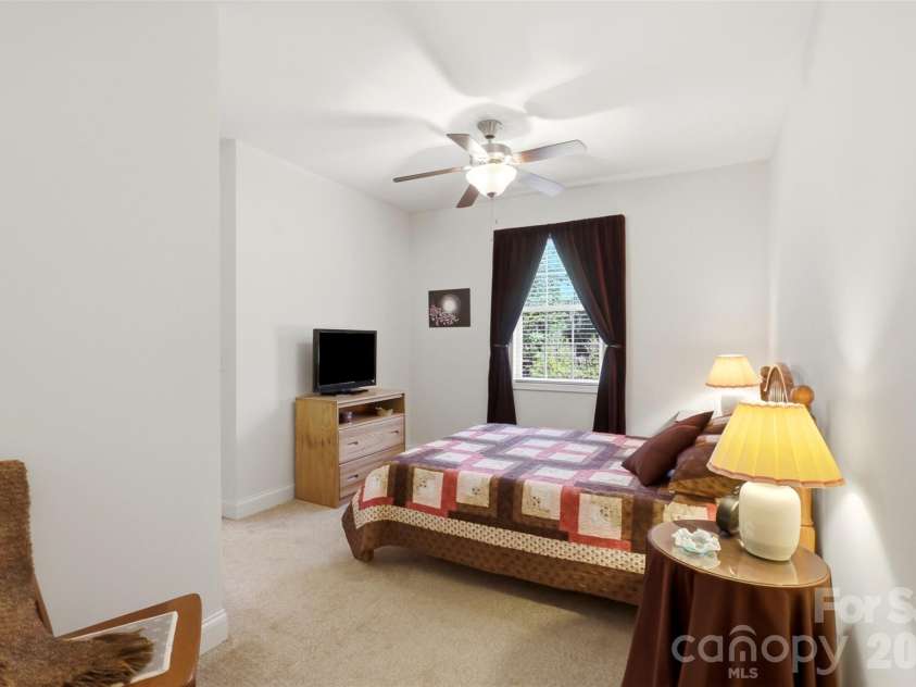 2006 Eagle Point Estate, Lancaster, SC 29720.  MLS# CAR4391225, YatesRealty ID 30747. 