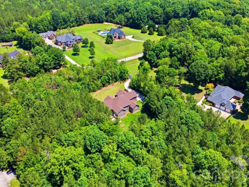 2006 Eagle Point Estate, Lancaster, SC 29720.  MLS# CAR4391225, YatesRealty ID 30747. 