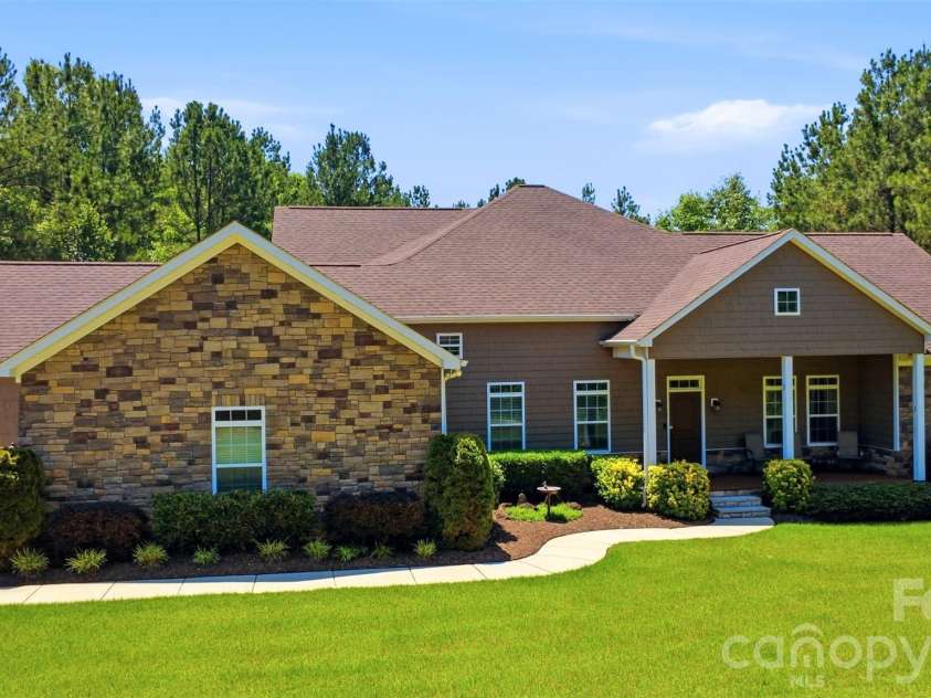 2006 Eagle Point Estate, Lancaster, SC 29720.  MLS# CAR4391225, YatesRealty ID 30747. 