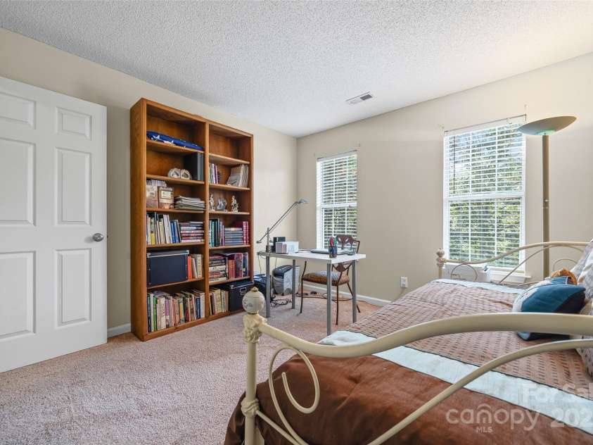 7029 Scuppernong Court, Charlotte, NC 28215.  MLS# CAR4277140, YatesRealty ID 30747. Bedroom 3