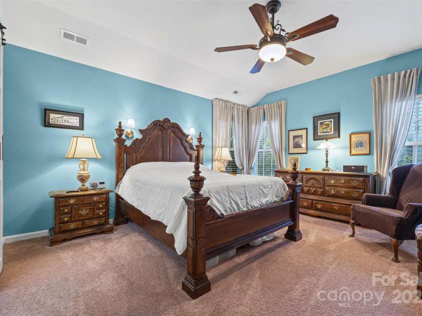 7029 Scuppernong Court, Charlotte, NC 28215.  MLS# CAR4277140, YatesRealty ID 30747. Primary Bedroom Upstairs