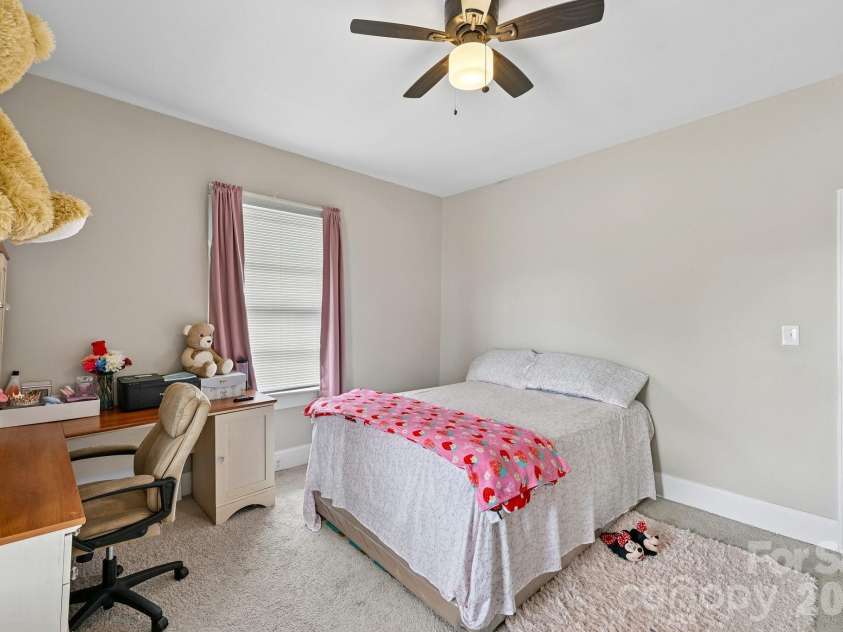 111 Church Street, Chester, SC 29706.  MLS# CAR4393960, YatesRealty ID 30752. 