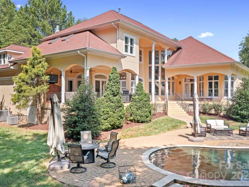 149 Vista Bluff Lane, Mooresville, NC 28117.  MLS# CAR4276049, YatesRealty ID 30753. 