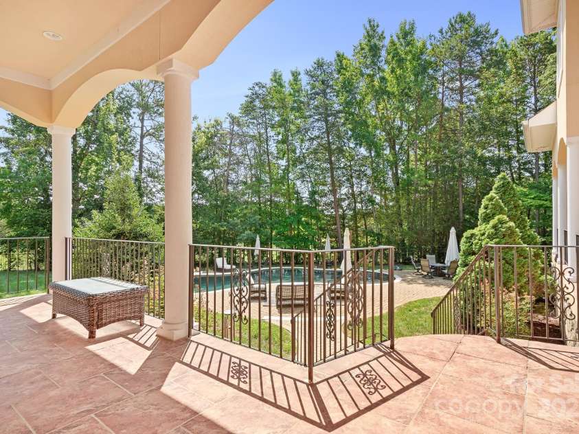 149 Vista Bluff Lane, Mooresville, NC 28117.  MLS# CAR4276049, YatesRealty ID 30753. 