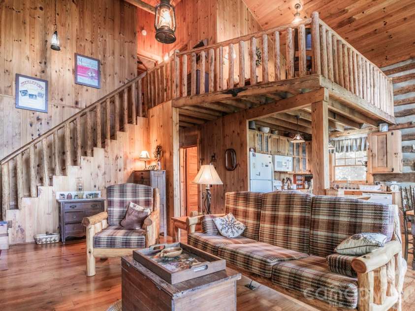 1639 Mountain Vista Drive, McGrady, NC 28649.  MLS# CAR4393964, YatesRealty ID 30753. 