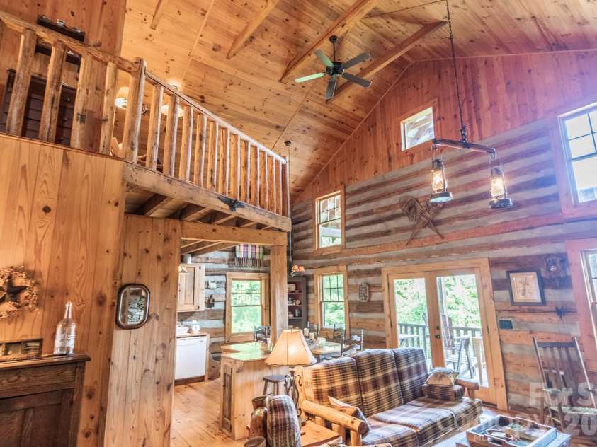 1639 Mountain Vista Drive, McGrady, NC 28649.  MLS# CAR4393964, YatesRealty ID 30753. 