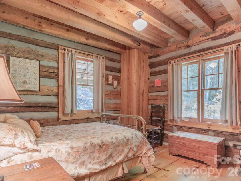 1639 Mountain Vista Drive, McGrady, NC 28649.  MLS# CAR4393964, YatesRealty ID 30753. 
