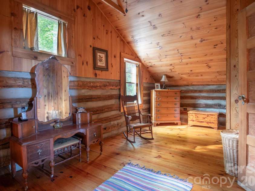 1639 Mountain Vista Drive, McGrady, NC 28649.  MLS# CAR4393964, YatesRealty ID 30753. 