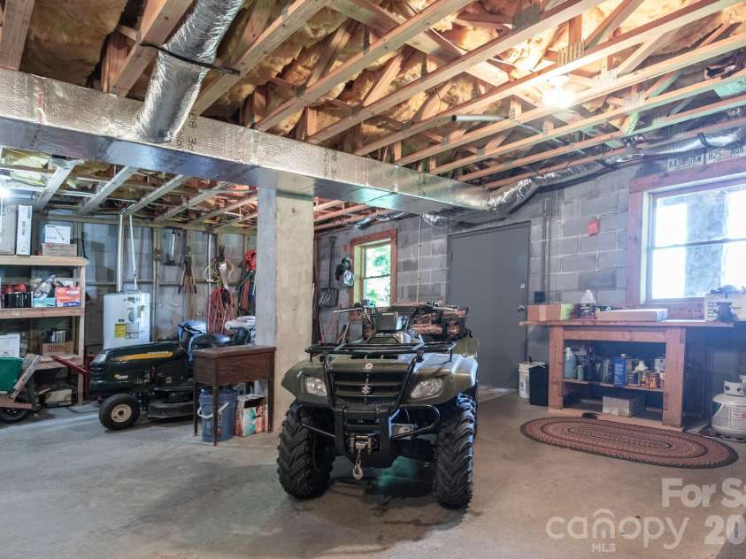 1639 Mountain Vista Drive, McGrady, NC 28649.  MLS# CAR4393964, YatesRealty ID 30753. 