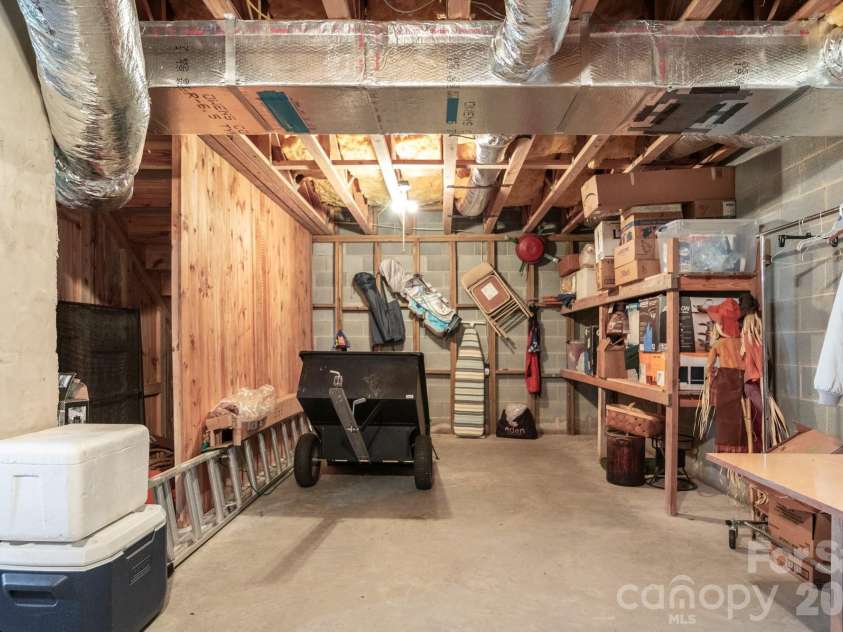 1639 Mountain Vista Drive, McGrady, NC 28649.  MLS# CAR4393964, YatesRealty ID 30753. 