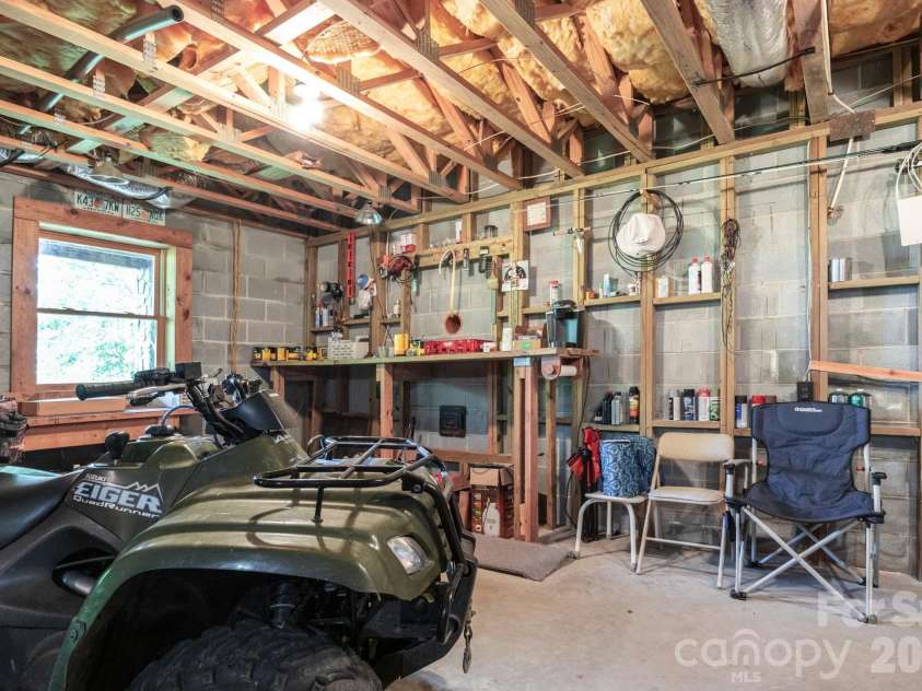 1639 Mountain Vista Drive, McGrady, NC 28649.  MLS# CAR4393964, YatesRealty ID 30753. 