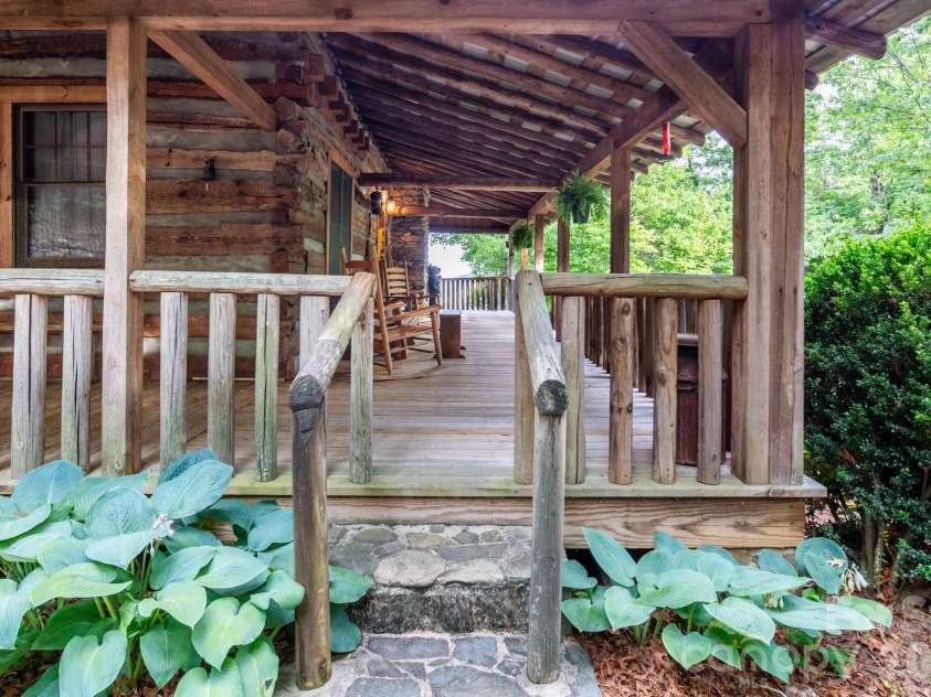 1639 Mountain Vista Drive, McGrady, NC 28649.  MLS# CAR4393964, YatesRealty ID 30753. 