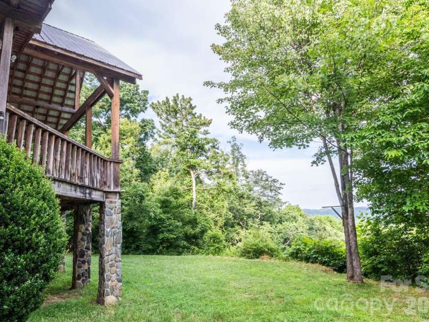 1639 Mountain Vista Drive, McGrady, NC 28649.  MLS# CAR4393964, YatesRealty ID 30753. 
