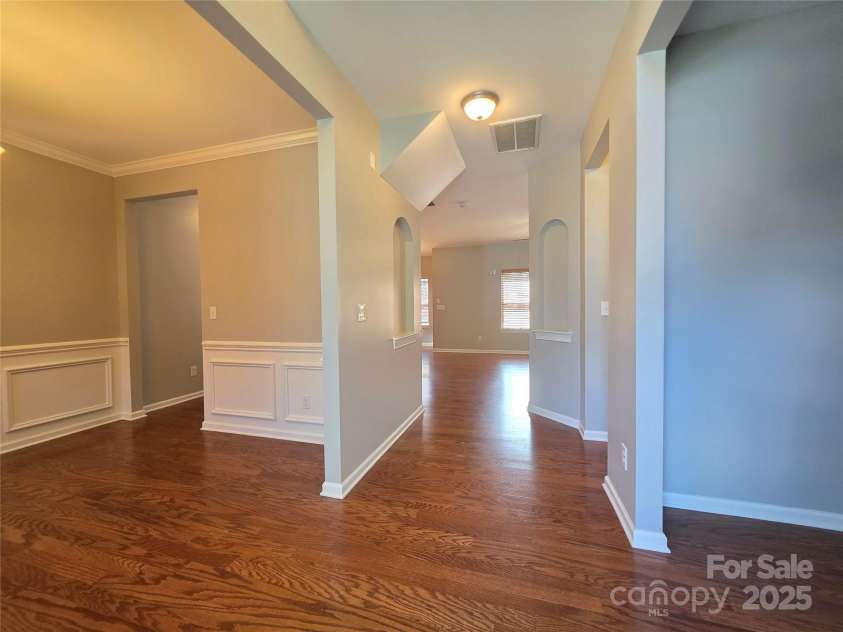 6005 Trailwater Road, Charlotte, NC 28278.  MLS# CAR4278335, YatesRealty ID 30754. 