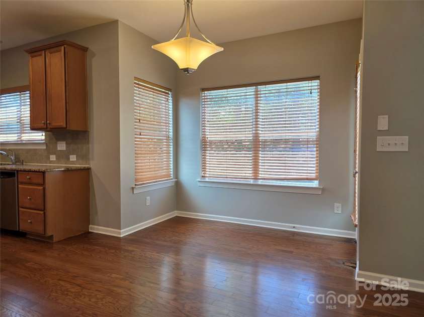 6005 Trailwater Road, Charlotte, NC 28278.  MLS# CAR4278335, YatesRealty ID 30754. 