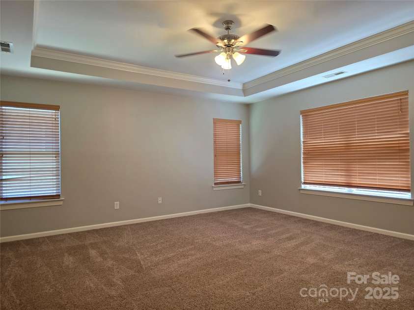 6005 Trailwater Road, Charlotte, NC 28278.  MLS# CAR4278335, YatesRealty ID 30754. 