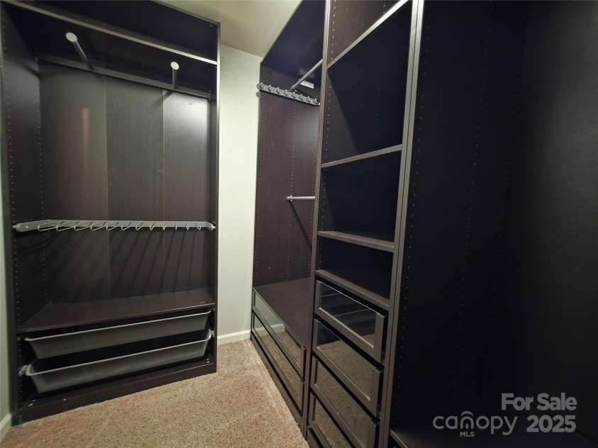 6005 Trailwater Road, Charlotte, NC 28278.  MLS# CAR4278335, YatesRealty ID 30754. 