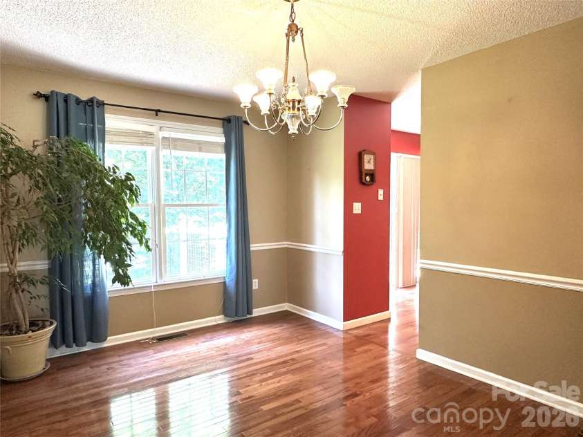 1724 Wellington Avenue, Newton, NC 28658.  MLS# CAR4392488, YatesRealty ID 30755. 