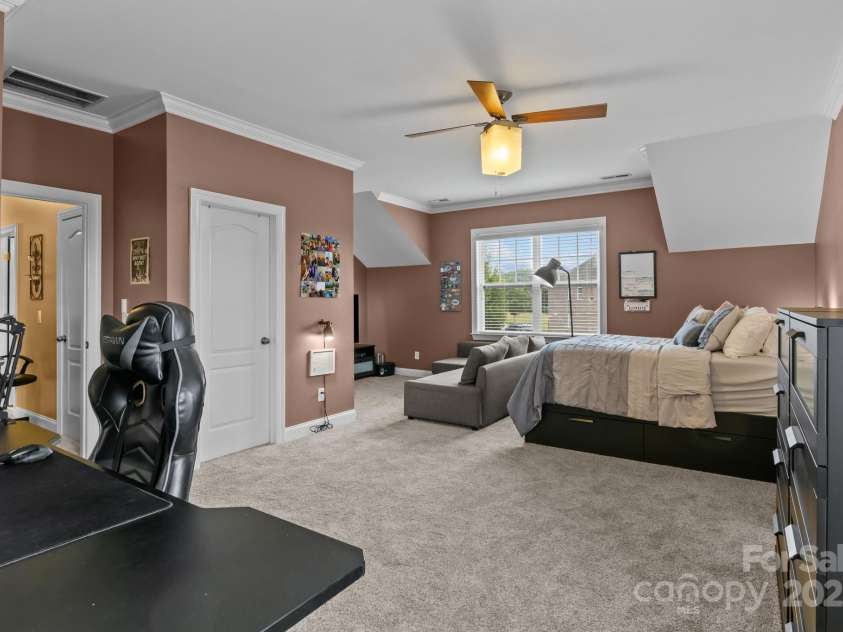 139 Gleniris Trail, Mooresville, NC 28115.  MLS# CAR4289246, YatesRealty ID 30756. 