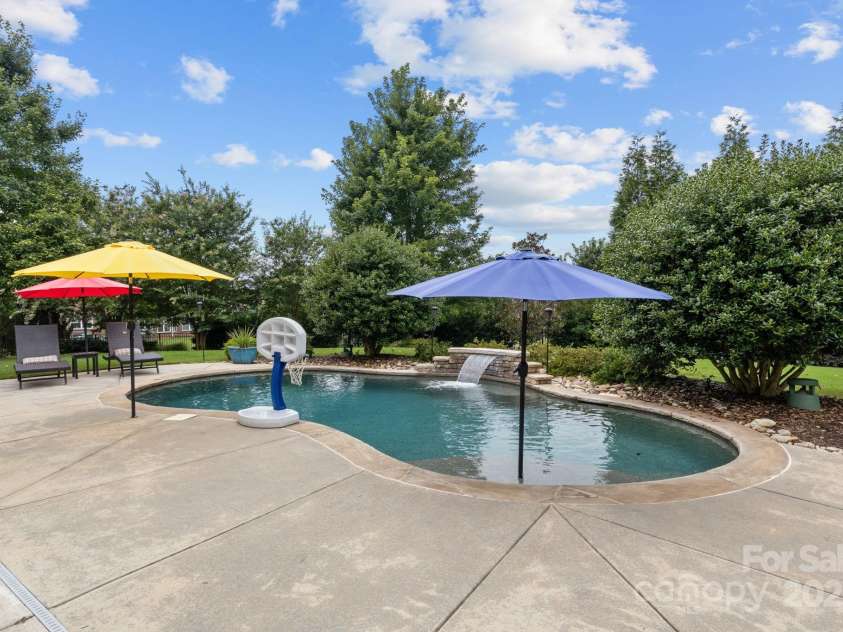 139 Gleniris Trail, Mooresville, NC 28115.  MLS# CAR4289246, YatesRealty ID 30756. 