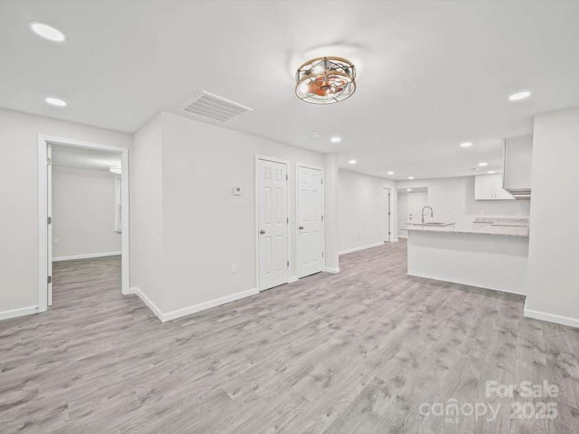 5 Cooper Street, Salisbury, NC 28144.  MLS# CAR4282765, YatesRealty ID 30757. 