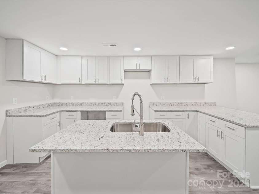5 Cooper Street, Salisbury, NC 28144.  MLS# CAR4282765, YatesRealty ID 30757. 