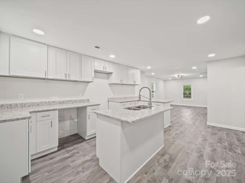 5 Cooper Street, Salisbury, NC 28144.  MLS# CAR4282765, YatesRealty ID 30757. 