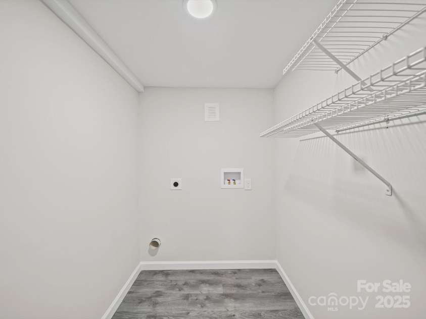 5 Cooper Street, Salisbury, NC 28144.  MLS# CAR4282765, YatesRealty ID 30757. Laundry Area/Mudroom
