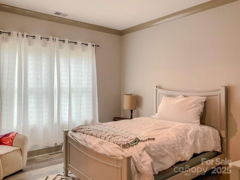 17 Peyton Lane, Simpsonville, SC 29681.  MLS# CAR4268001, YatesRealty ID 30758. 