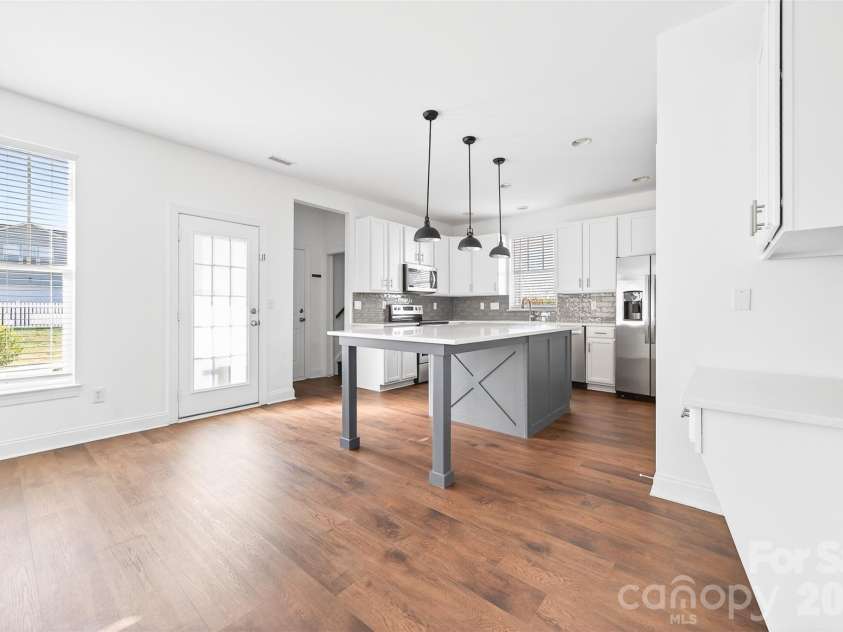 15725 Chipping Drive, Huntersville, NC 28078.  MLS# CAR4335017, YatesRealty ID 3076. 